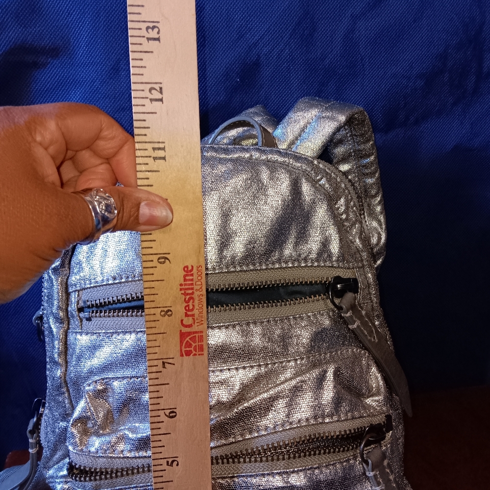 Frye mini backpack - Picture 2 of 4